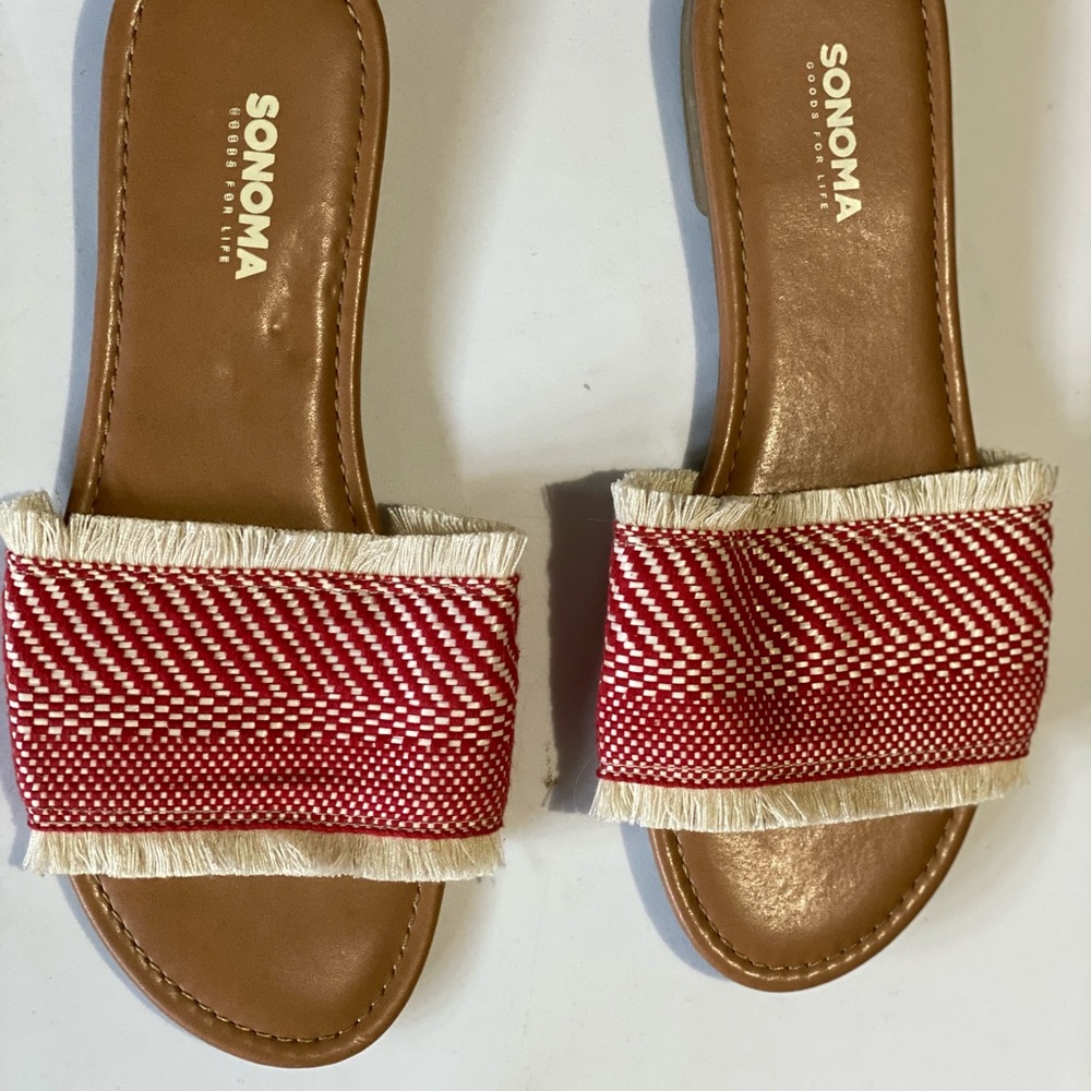 Sonoma red and white sandals